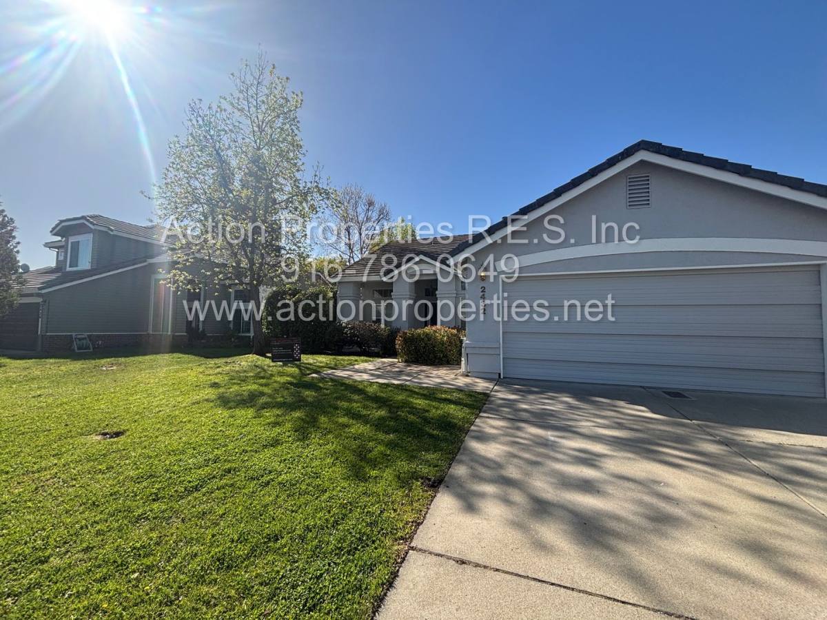 House for rent at 2432 Stefanie Dr, Rocklin, CA 95765