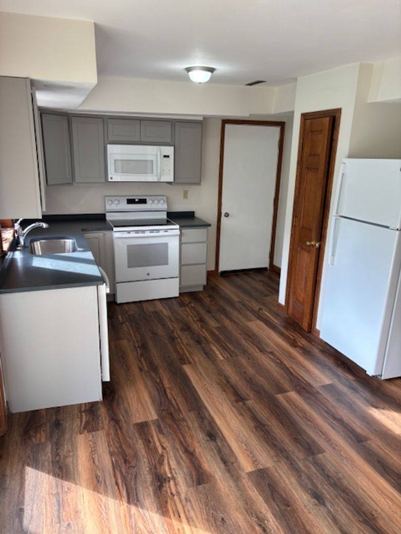 Apartment for rent at 4666-68 Troop K Rd, Manlius, NY 13104