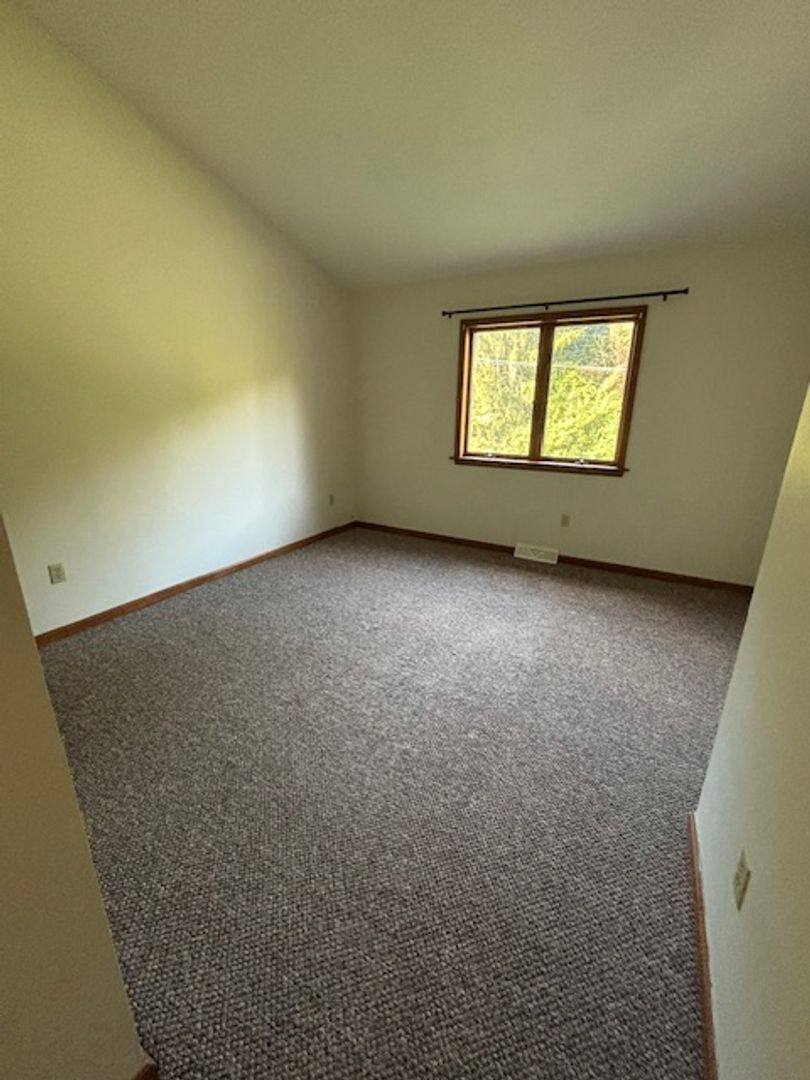 Apartment for rent at 4666-68 Troop K Rd, Manlius, NY 13104