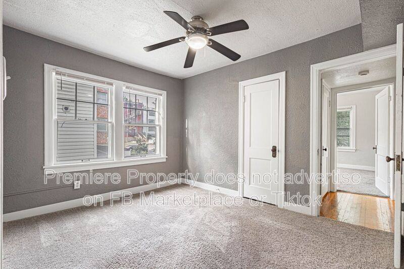 Apartment for rent at 2830 Harrison St #2S, Kansas City, MO 64109