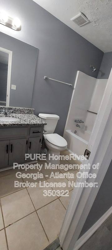 Apartment for rent at 472 Charter Court, Lawrenceville, GA 30046