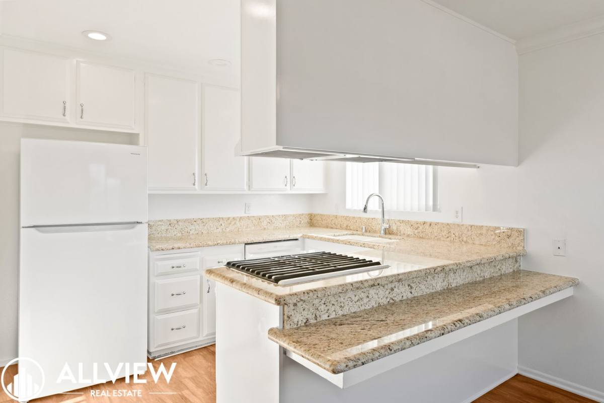 Apartment for rent at 16661 Tunstall Lane, Huntington Beach, CA 92647