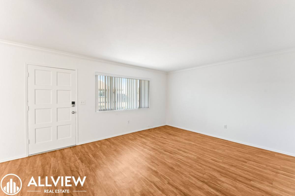 Apartment for rent at 16661 Tunstall Lane, Huntington Beach, CA 92647
