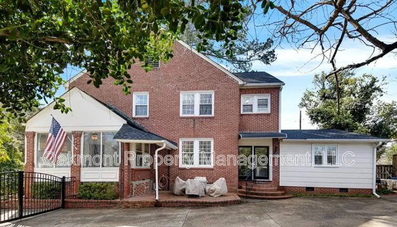 House for rent at 105 Peachtree St, Fayetteville, NC 28305