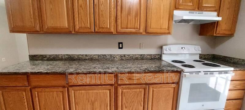 Apartment for rent at 15530 58th St N, Clearwater, FL 33760