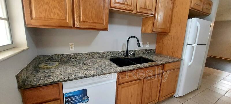 Apartment for rent at 15530 58th St N, Clearwater, FL 33760
