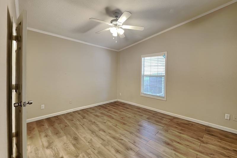 House for rent at 13753 Biggs St, Dallas, TX 75253