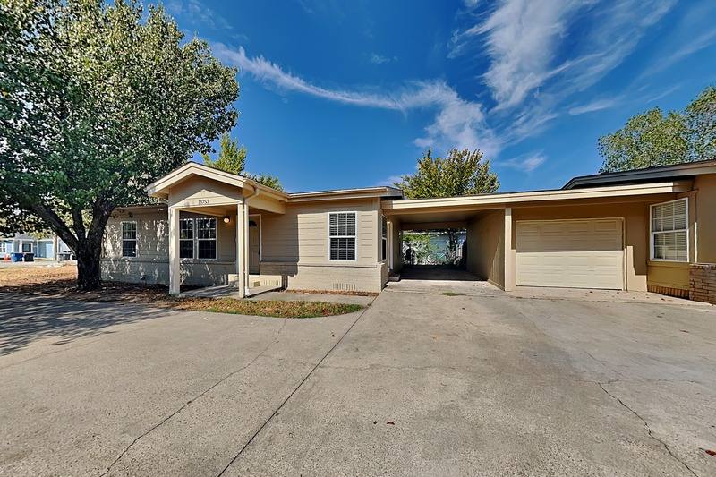House for rent at 13753 Biggs St, Dallas, TX 75253