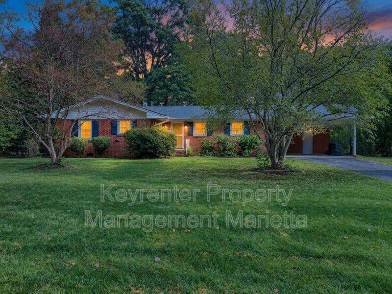 House for rent at 3230 Lamar Circle SE, Smyrna, GA 30082