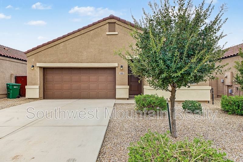 House for rent at 11553 E Sunflower Lane, Florence, AZ 85132