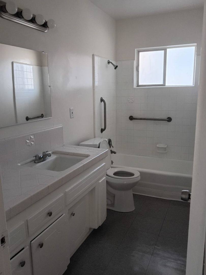 Apartment for rent at 8190 Wheeler Ave, Fontana, CA 92335