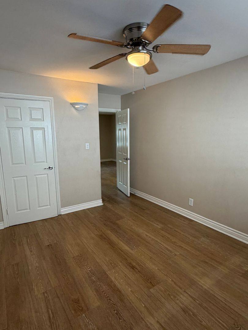Apartment for rent at 2119 E Westport Dr, Anaheim, CA 92806