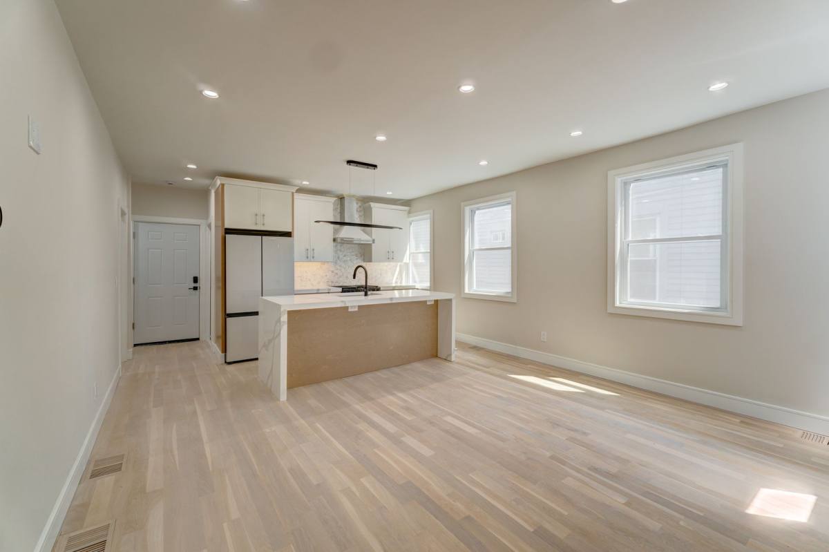Apartment for rent at 123 Winchester, New Haven, CT 06510