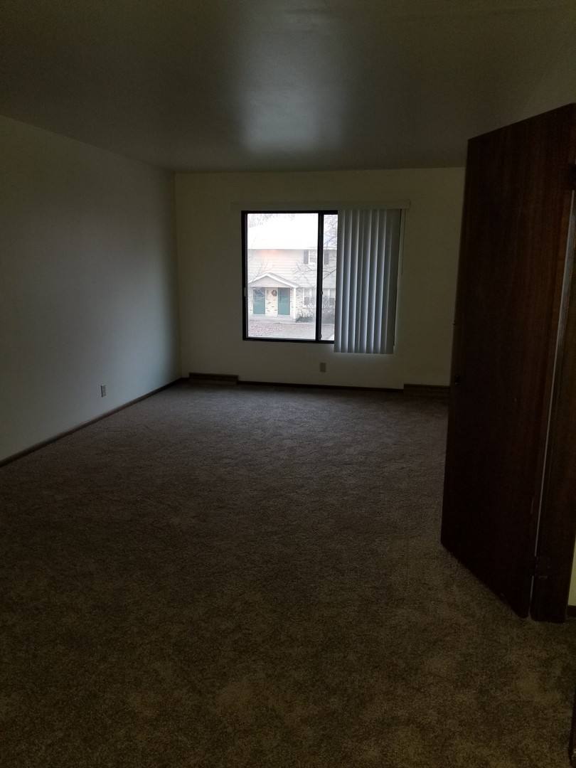 Apartment for rent at 619 - 625 Imperial Court, West Bend, WI 53095