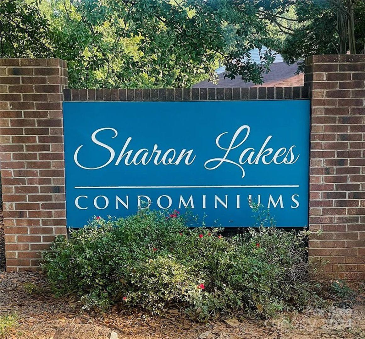 Apartment for rent at 1904 Beechtree Court #8, Charlotte, NC 28210