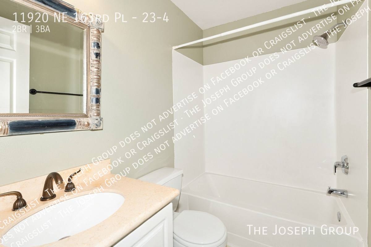 Apartment for rent at 11920 NE 163rd Place #23-4, Bothell, WA 98011
