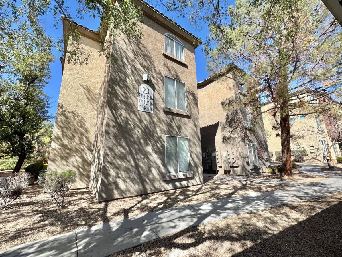 Condo for rent at 4400 Jones Blvd #2115, Las Vegas, NV 89103