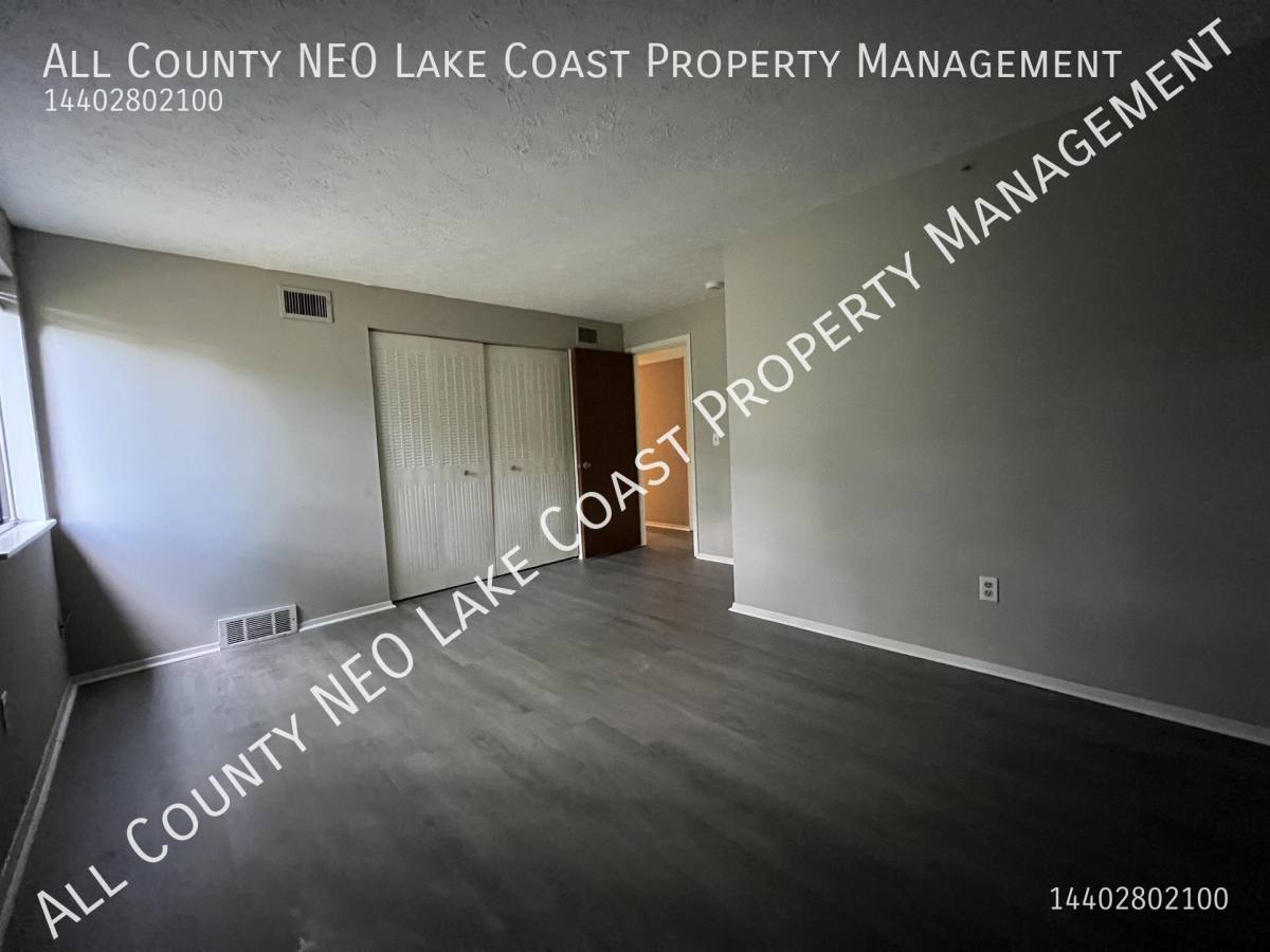 Condo for rent at 216 Moore Rd #2L, Avon Lake, OH 44012