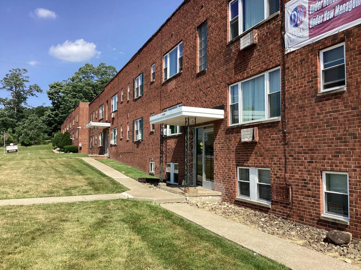 Apartment for rent at 22250-22280-22300 Euclid Ave, Euclid, OH 44117