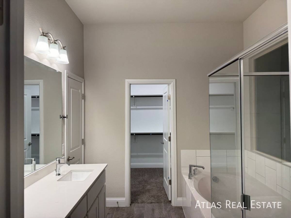 House for rent at 2001 Saint Andrews Way, Argyle, TX 76226