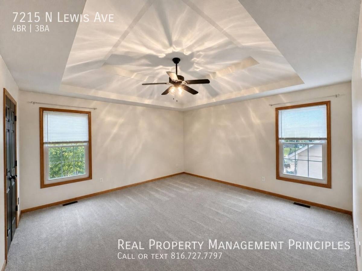 House for rent at 7215 N Lewis Ave, Kansas City, MO 64158