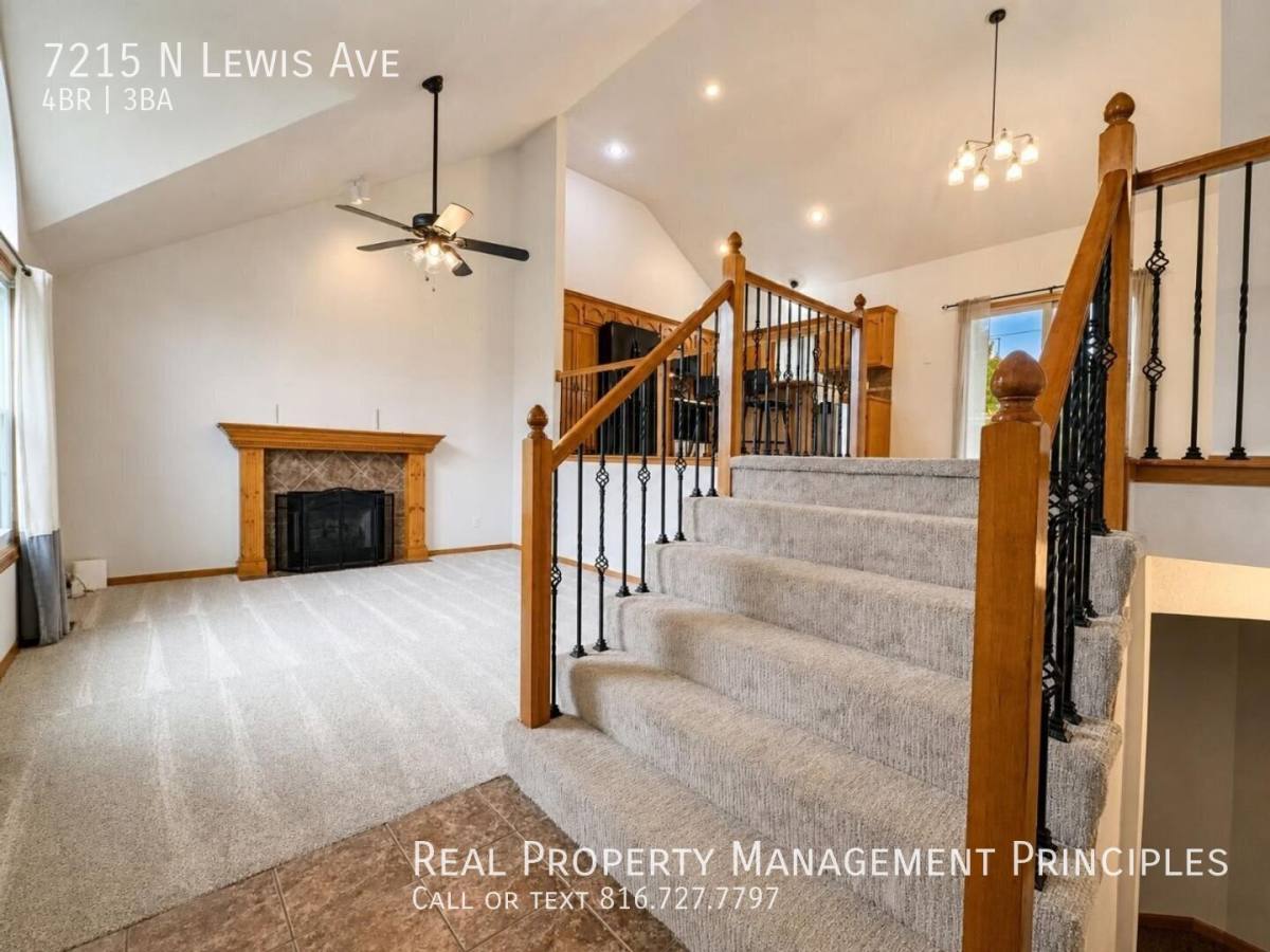 House for rent at 7215 N Lewis Ave, Kansas City, MO 64158