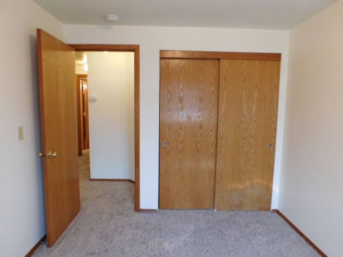 Apartment for rent at 1520 & 1522 Jay Court, Stayton, OR 97383