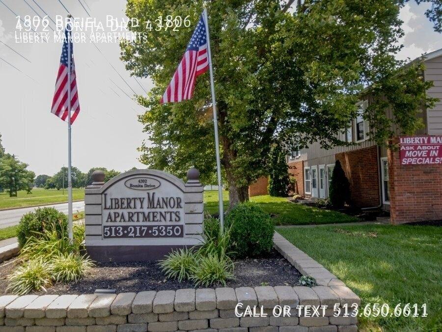 Townhouse for rent at 1806 Breiel Blvd, Middletown, OH 45044