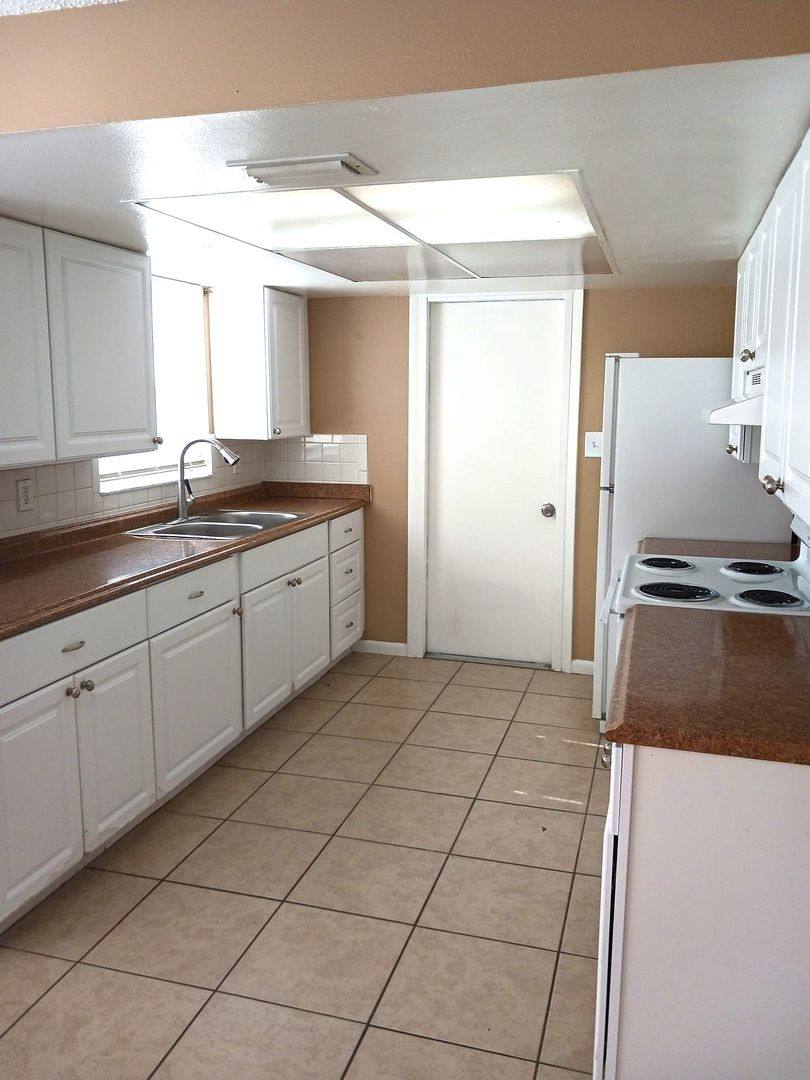 Apartment for rent at 1511 Swordbill Dr, Holiday, FL 34690
