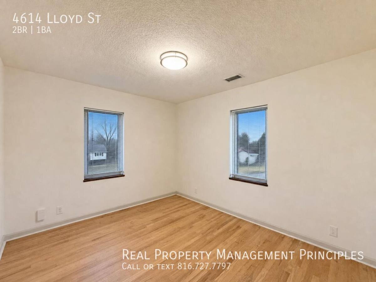 House for rent at 4614 Lloyd St, Kansas City, KS 66103