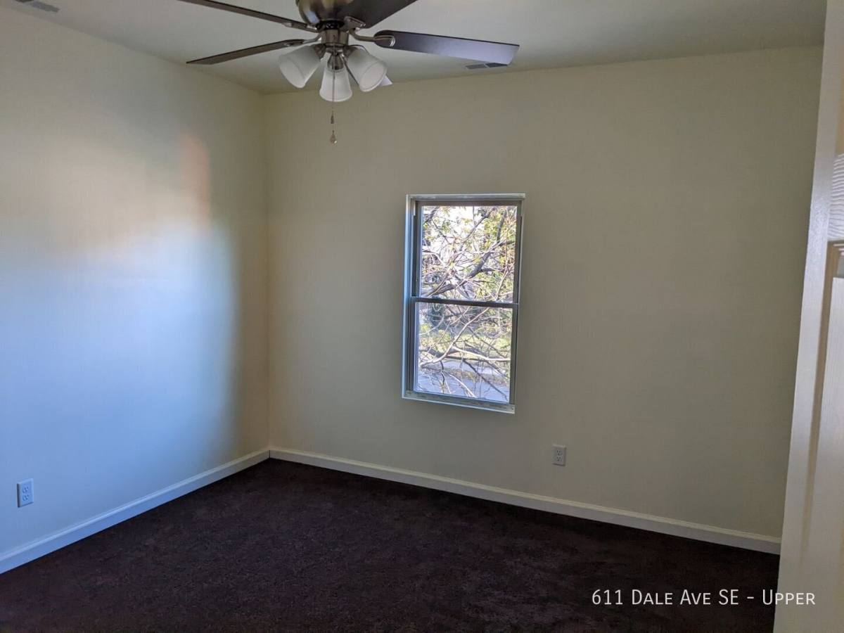 Apartment for rent at 611 Dale Ave SE, Roanoke, VA 24013