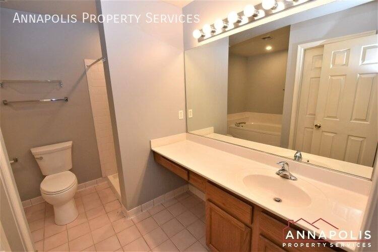 Townhouse for rent at 562 Francis Nicholson Way, Annapolis, MD 21401