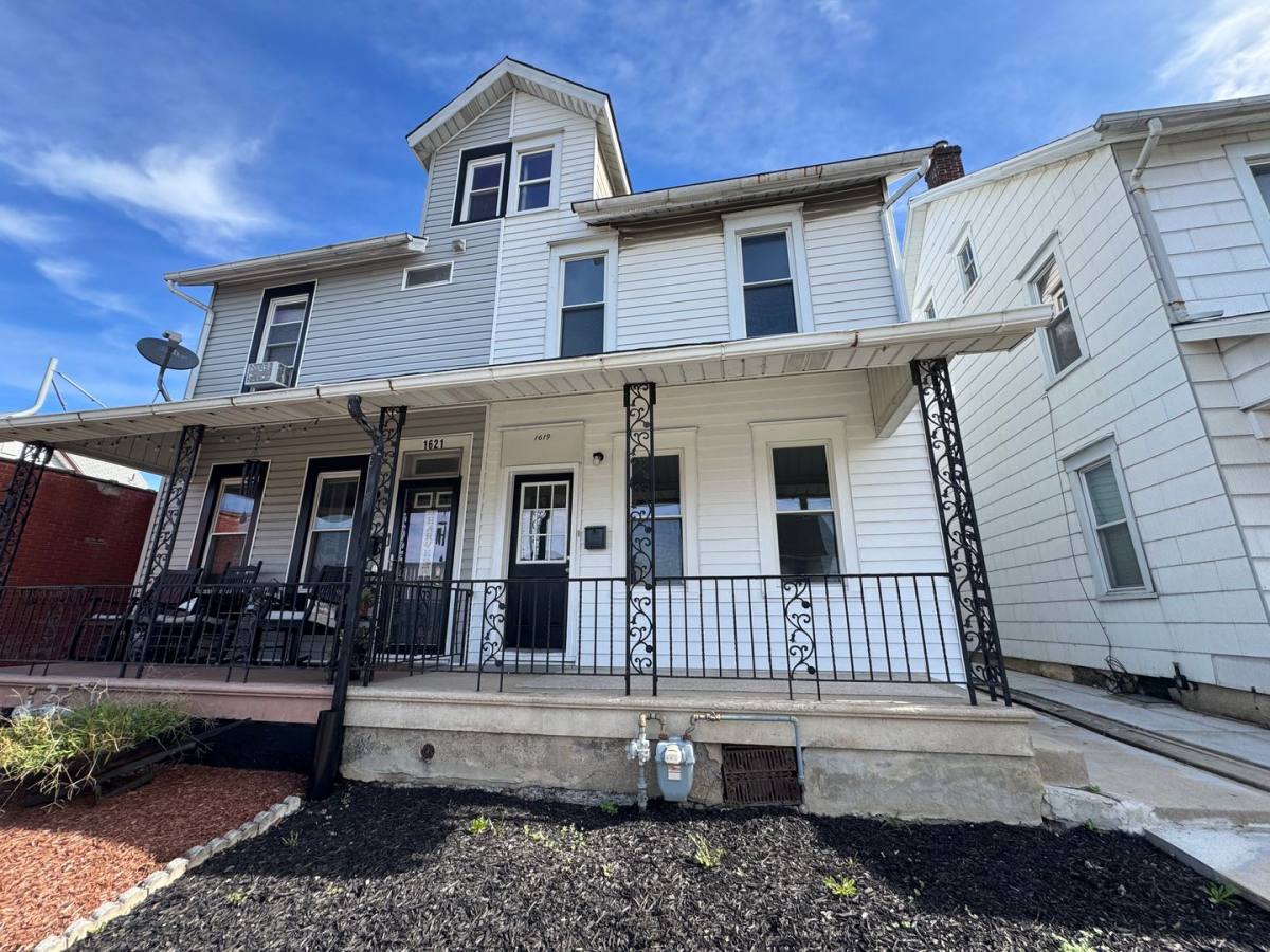 House for rent at 1619 Main St, Northampton, PA 18067