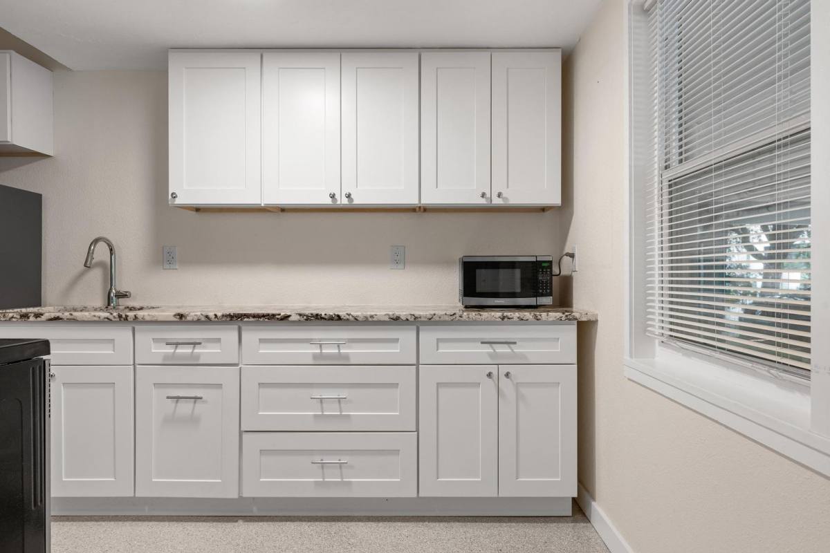 Condo for rent at 308 Ohio Place, Sarasota, FL 34236