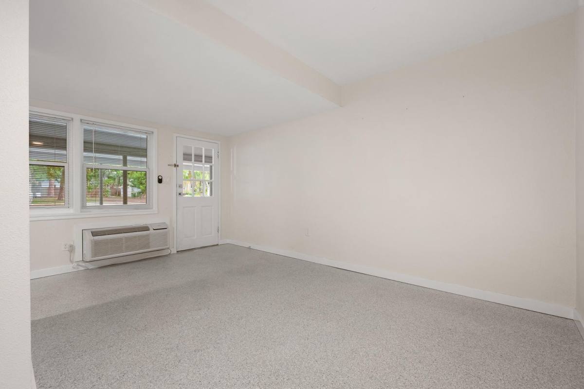 Condo for rent at 308 Ohio Place, Sarasota, FL 34236