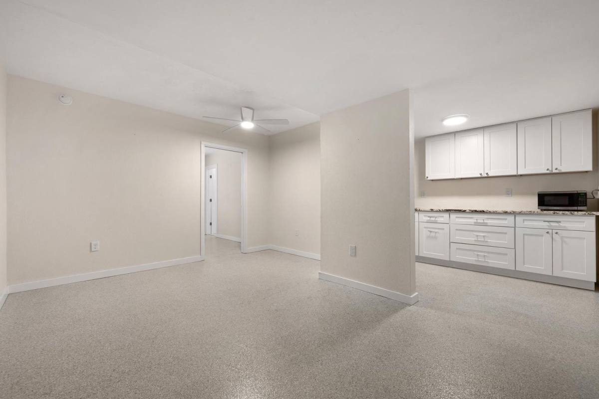 Condo for rent at 308 Ohio Place, Sarasota, FL 34236