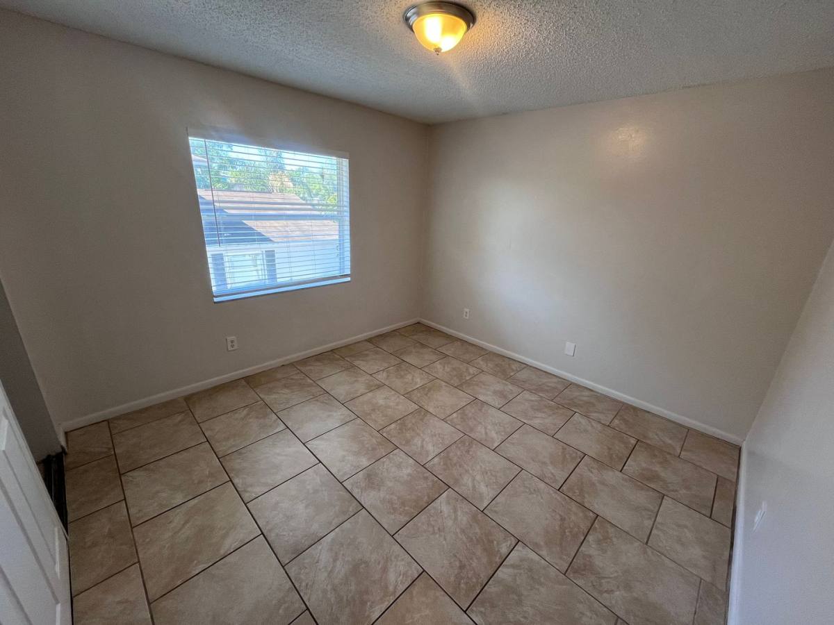 Apartment for rent at 7106 S Kissimmee #D, Tampa, FL 33616
