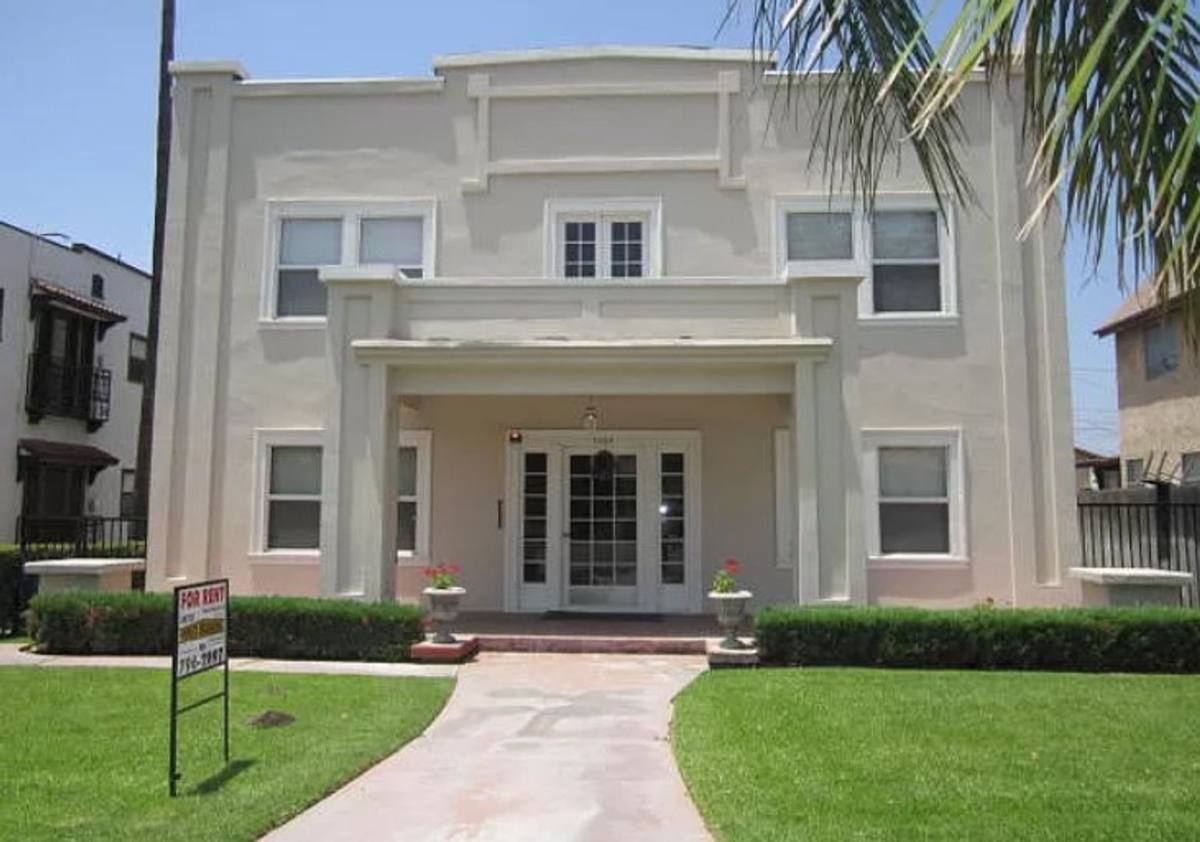 Apartment for rent at 1065 N La Cadena, Colton, CA 92324
