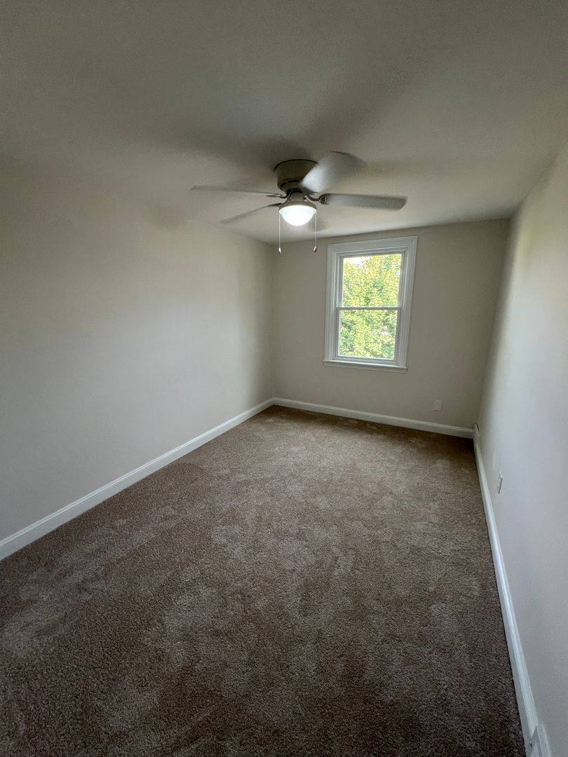 Townhouse for rent at 335 N Bishop Ave, Clifton Heights, PA 19018