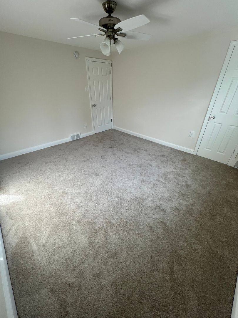 Townhouse for rent at 335 N Bishop Ave, Clifton Heights, PA 19018