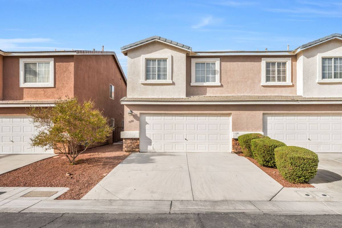 Townhouse for rent at 3686 Golden Sunset Court, Las Vegas, NV 89115