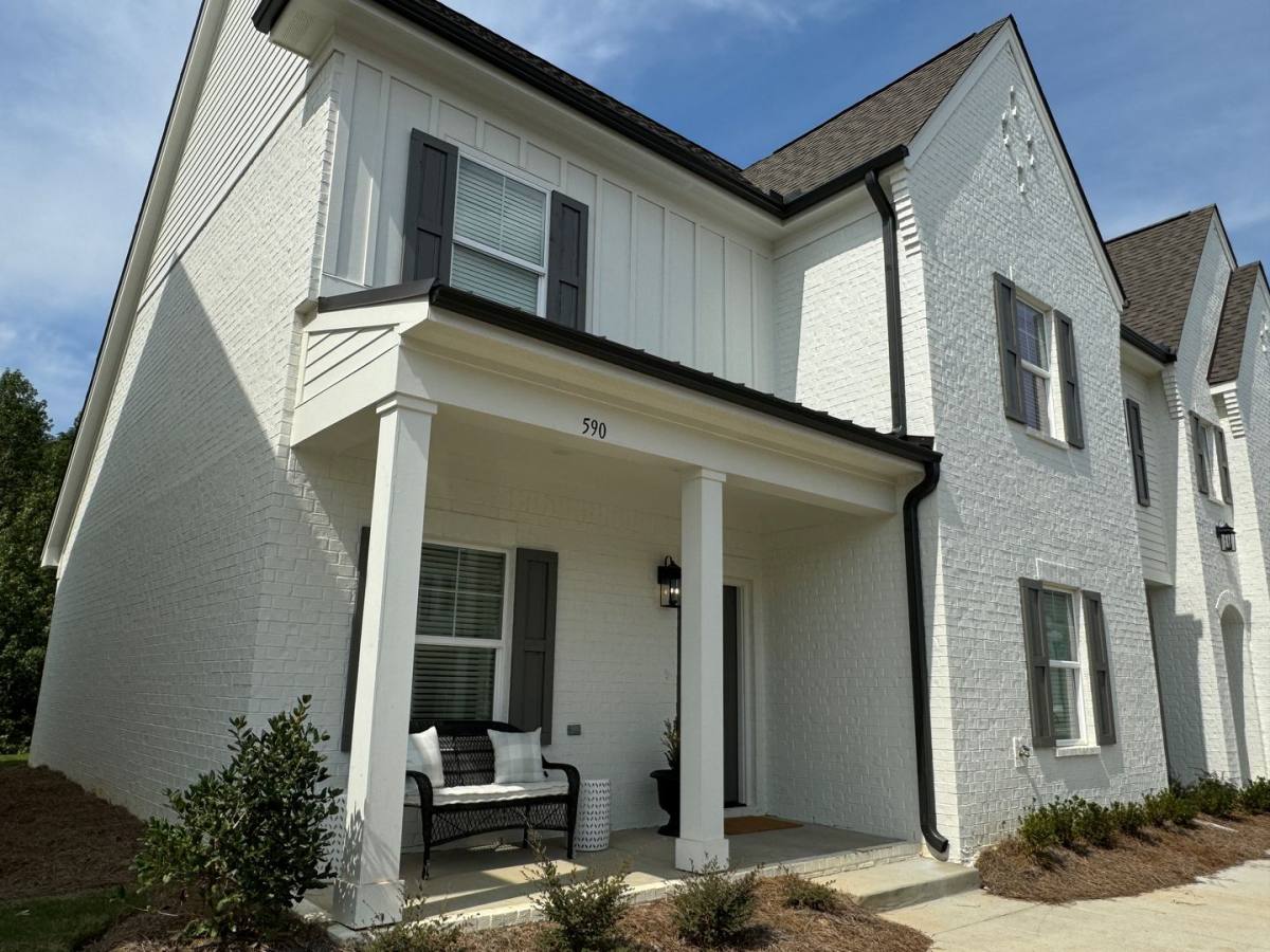 Townhouse for rent at 590 Meadow Crest Circle, Oxford, MS 38655
