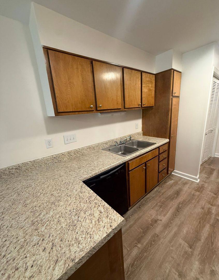 Condo for rent at 1512-B, Benjamin Parkway, Greensboro, NC 27408