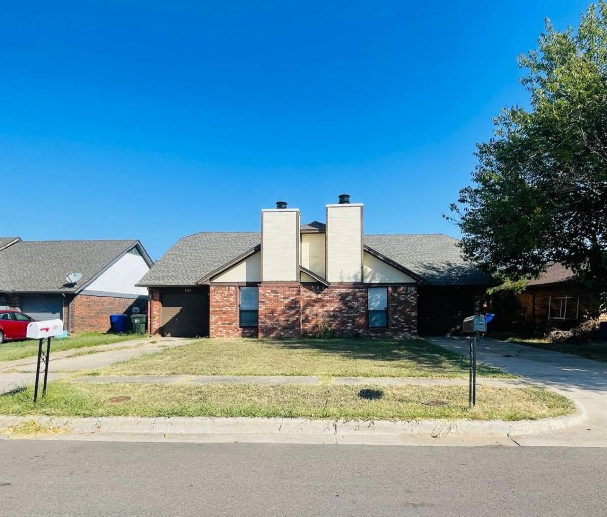 House for rent at 221 Skylark Court, Norman, OK 73069