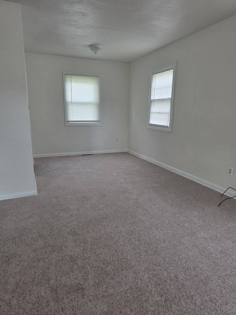 House for rent at 9 Ambrose Lane, Hampton, VA 23663