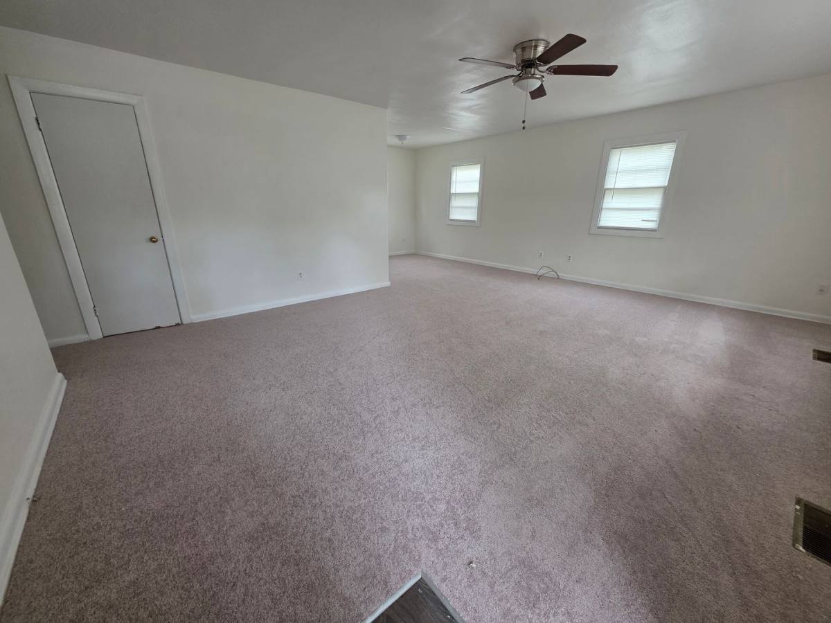 House for rent at 9 Ambrose Lane, Hampton, VA 23663