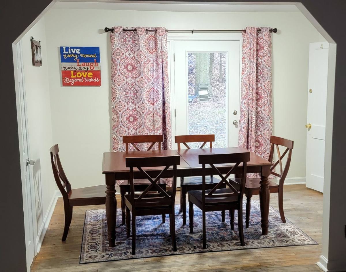 House for rent at 9 White Clay Dr, Newark, DE 19711