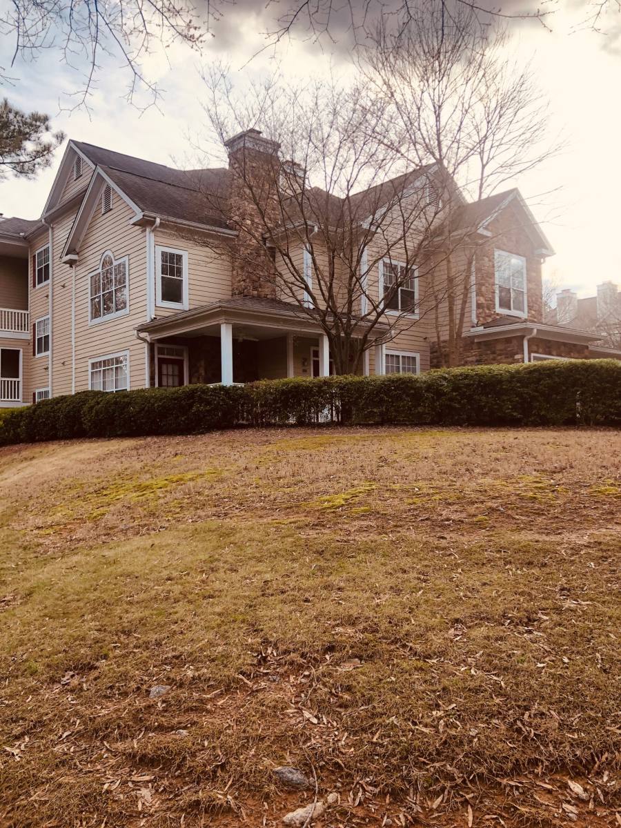 House for rent at 518 Sandringham Dr, Alpharetta, GA 30004