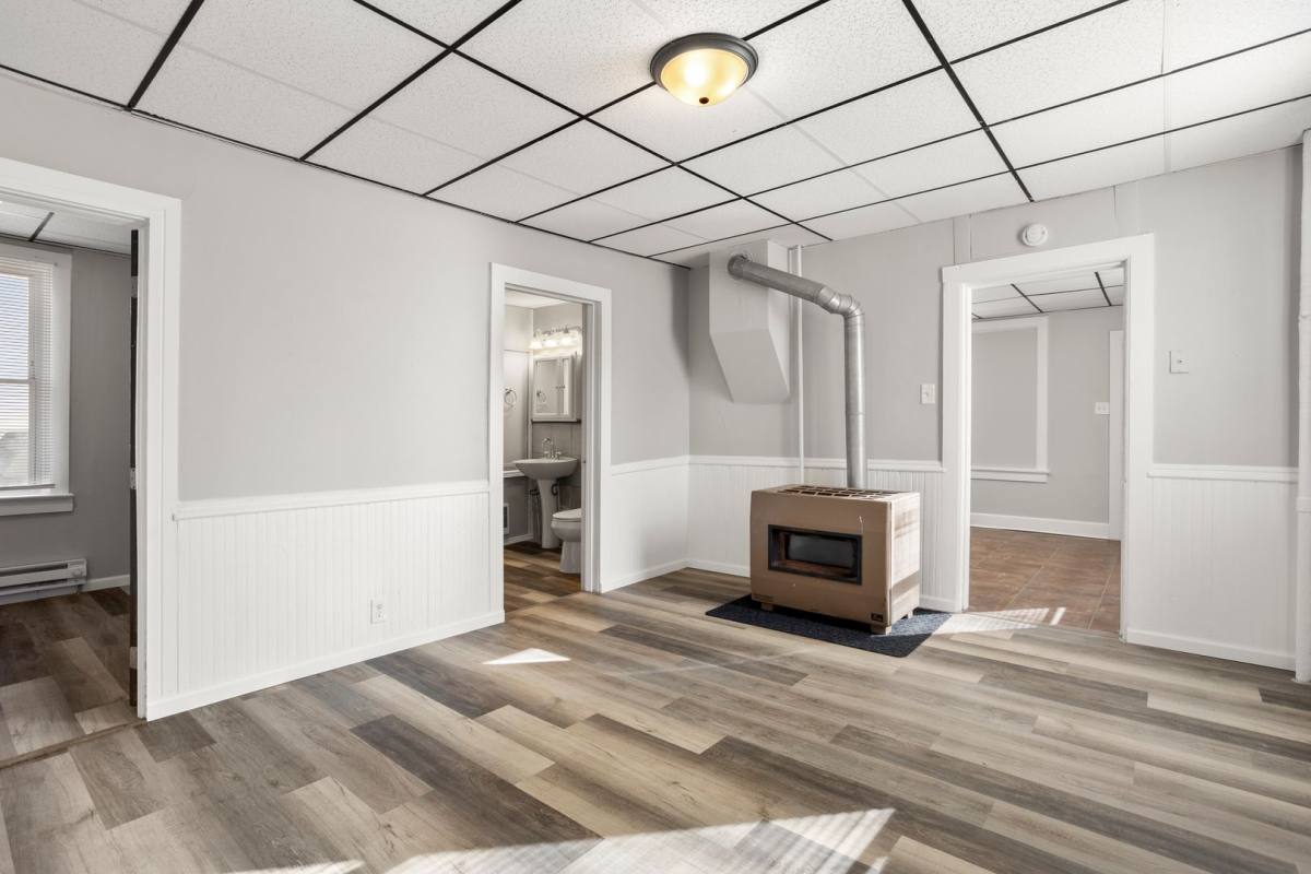 Apartment for rent at 1100 N Van Buren St, Green Bay, WI 54302