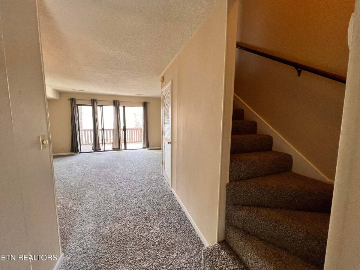 Condo for rent at 93 Wilshire Heights Dr, Crossville, TN 38558